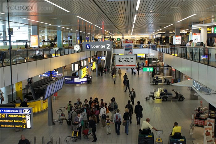 Goedkope Schiphol taxi met vakantie